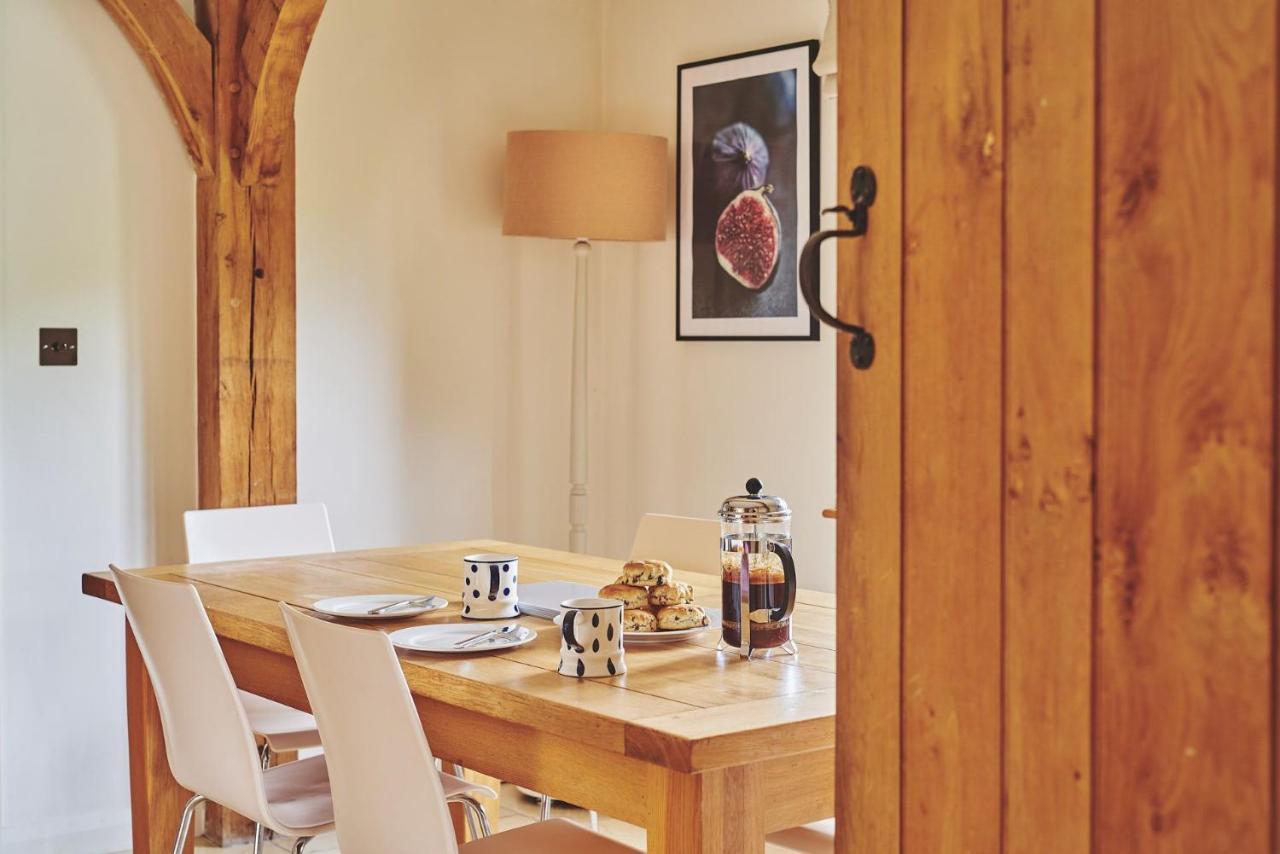 Apple Tree Cottage Beckford Buitenkant foto