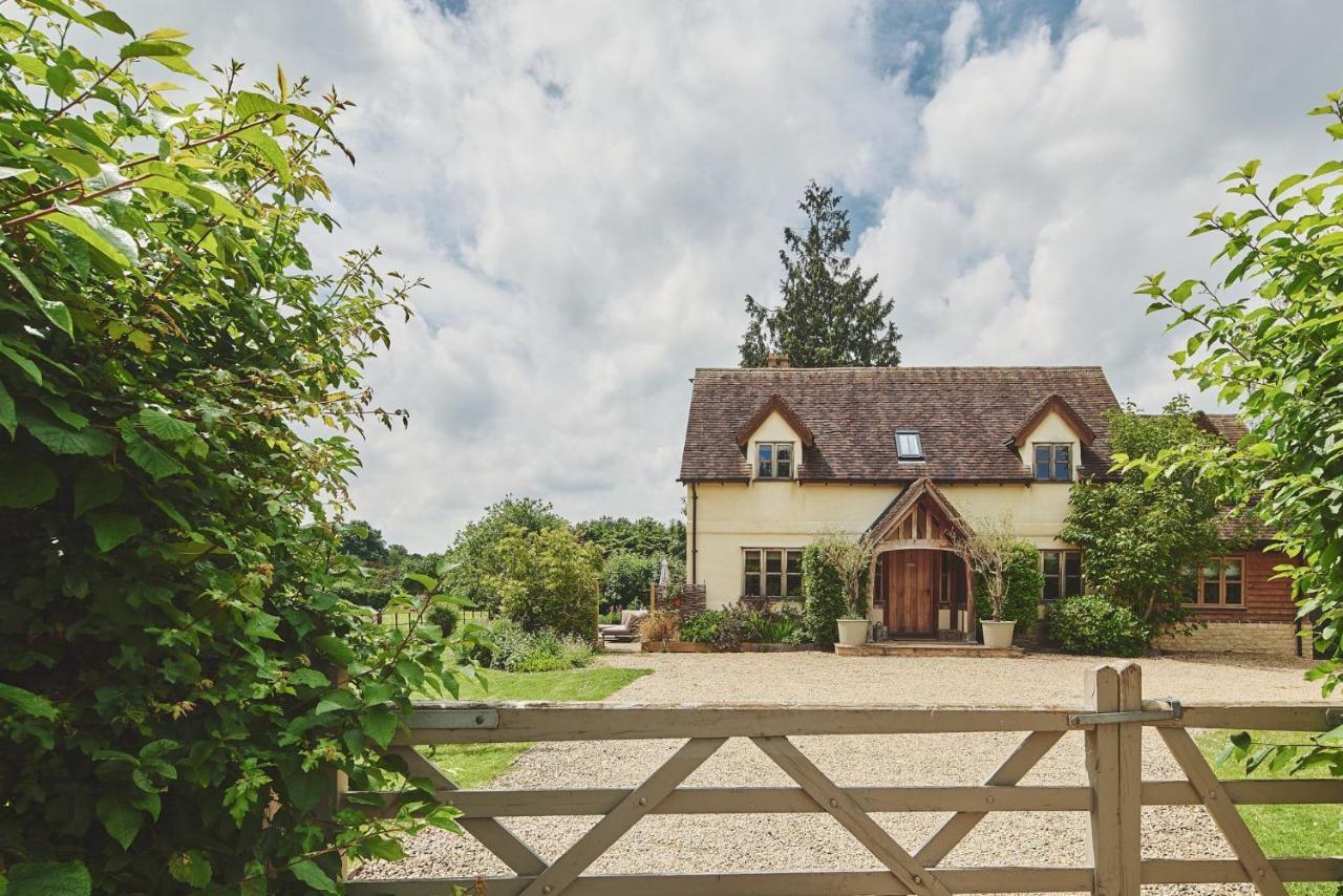 Apple Tree Cottage Beckford Buitenkant foto