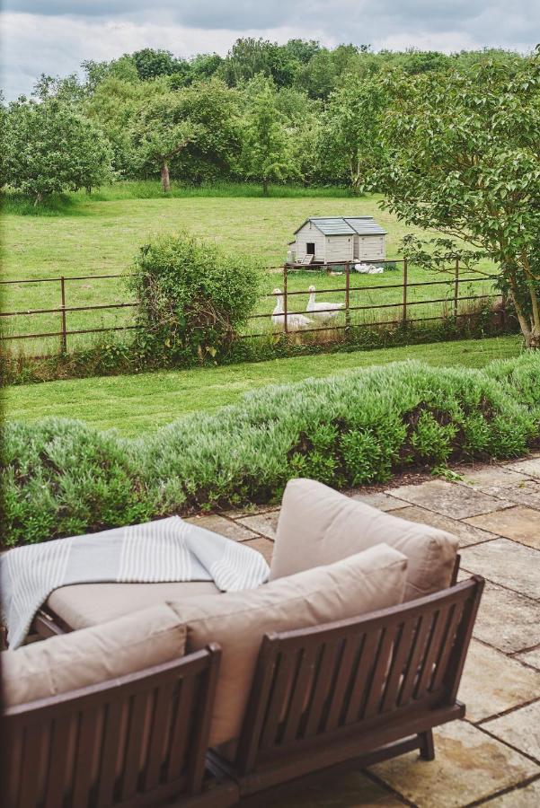 Apple Tree Cottage Beckford Buitenkant foto